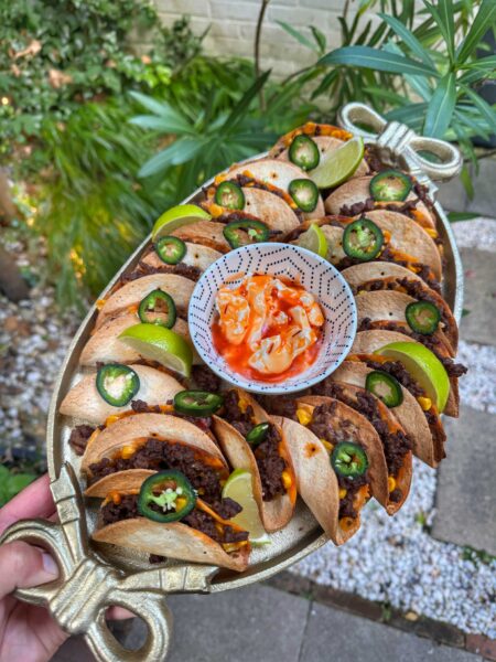 Krokante Mini Taco’s met Pittig Gehakt en Cheddar